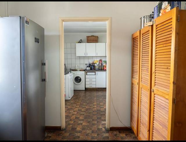 4 BEDROOM HOUSE FOR SALE IN DOBSON